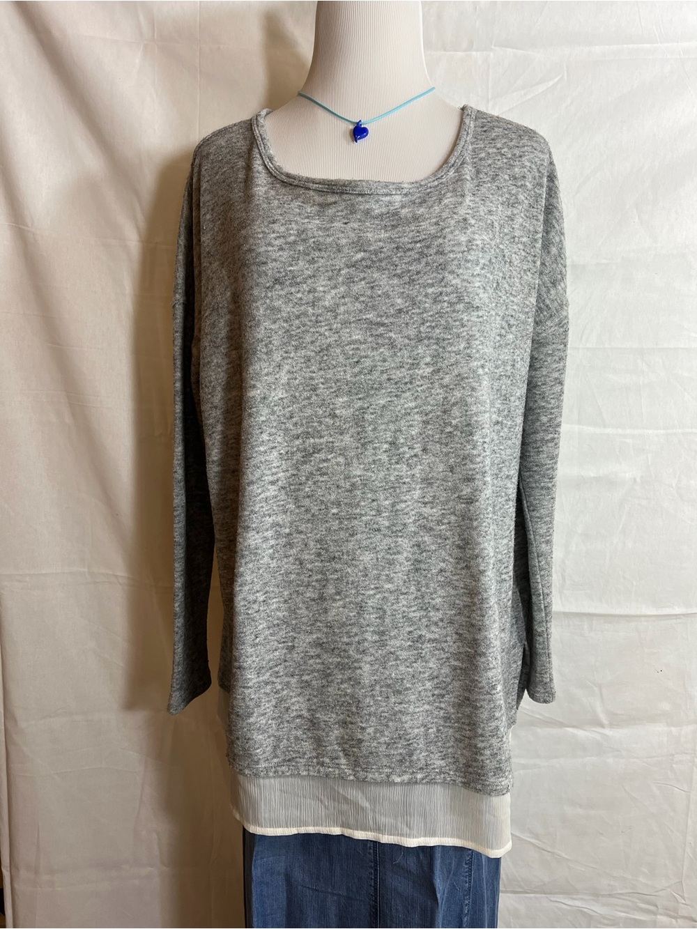 Anthropologie Silence + Tunic pull over, gray, chiffon hem Sz S oversized